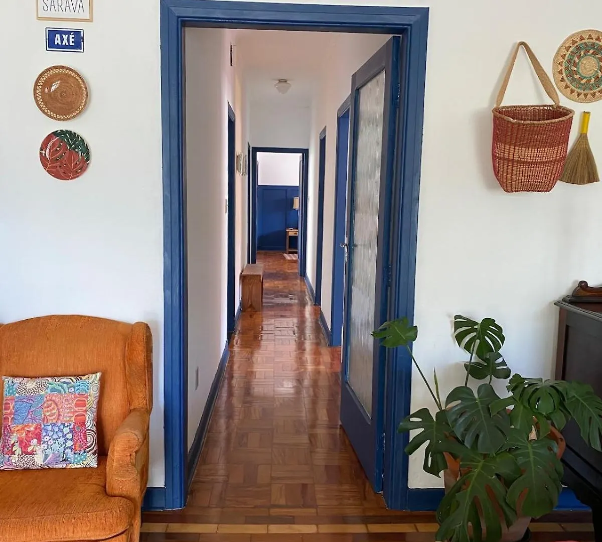 Casa Vintage Cm Garagem/ 2 Quartos + 1 Suite Fortaleza