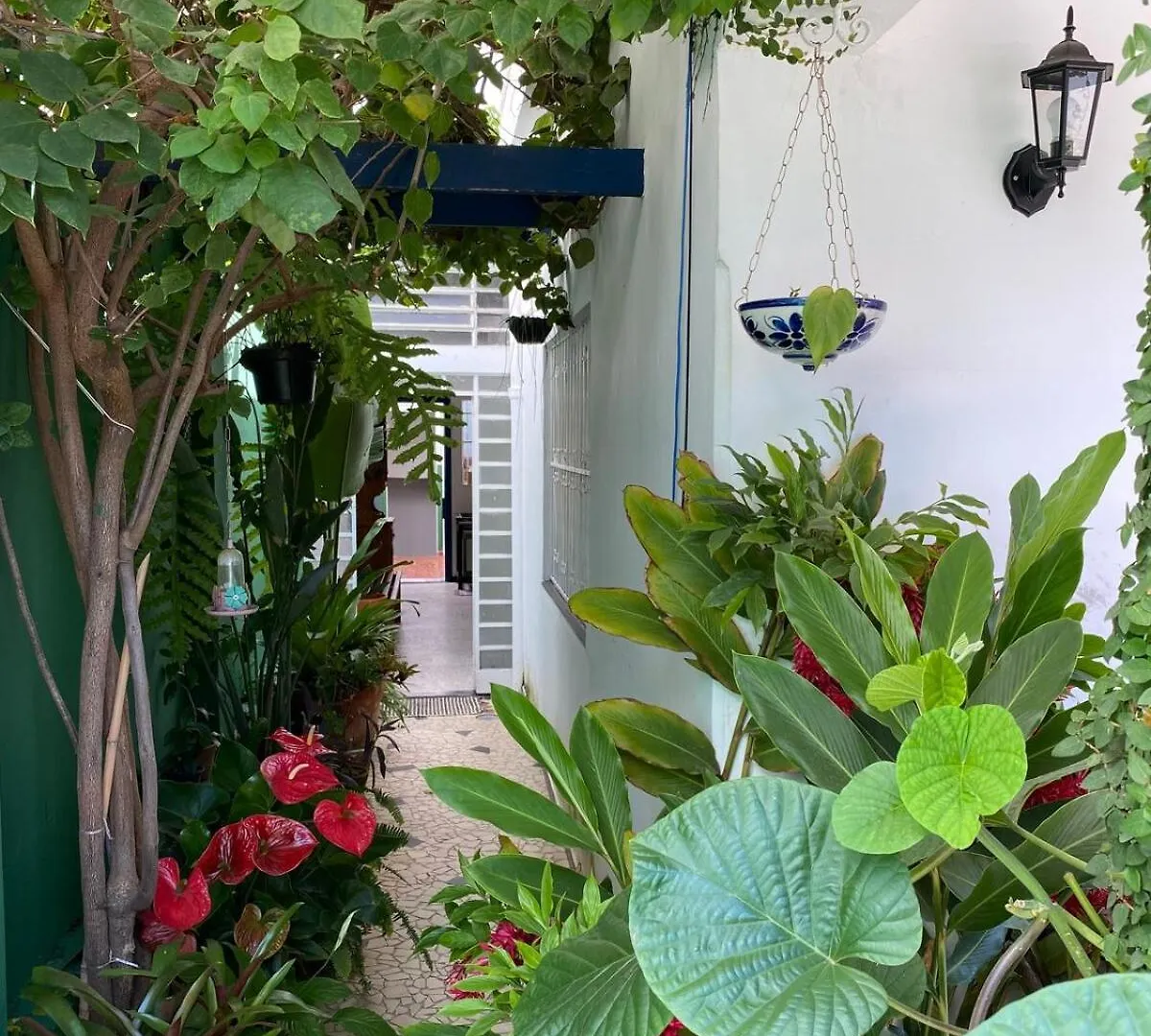 Casa Vintage Cm Garagem/ 2 Quartos + 1 Suite Fortaleza  Fortaleza (Ceara)